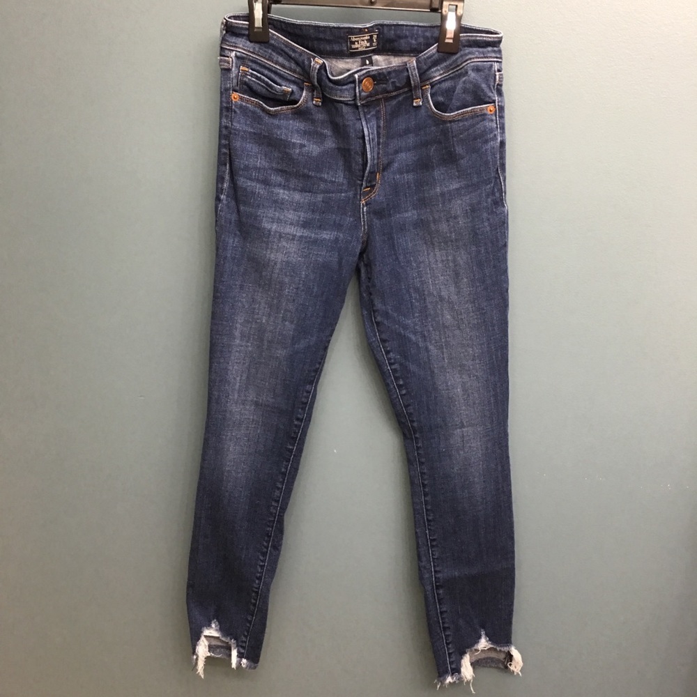 Abercrombie Harper Frayed Ankle Jeans